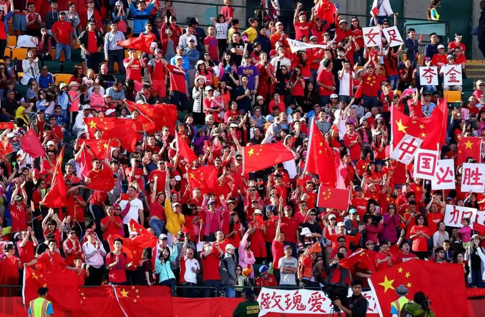 中国足球，需要上演一场“爱情保卫战”