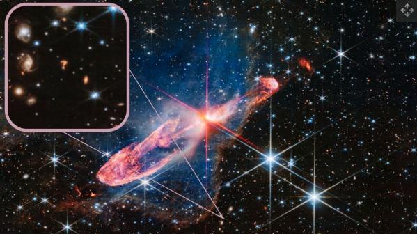 宇宙向我们提问：詹姆斯·韦伯望远镜拍到神秘的问号状物体