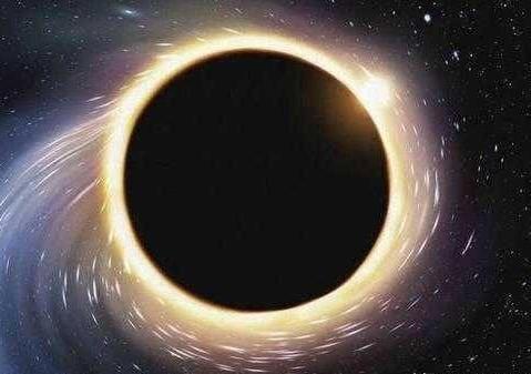 科学家发现3亿光年外黑洞正在撕裂恒星，更远处有3个黑洞在打架