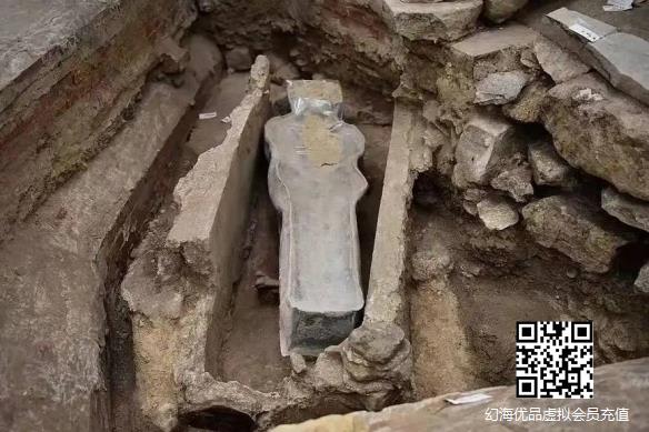 巴黎圣母院失火重建：考古学家发现神秘“人形石棺”！